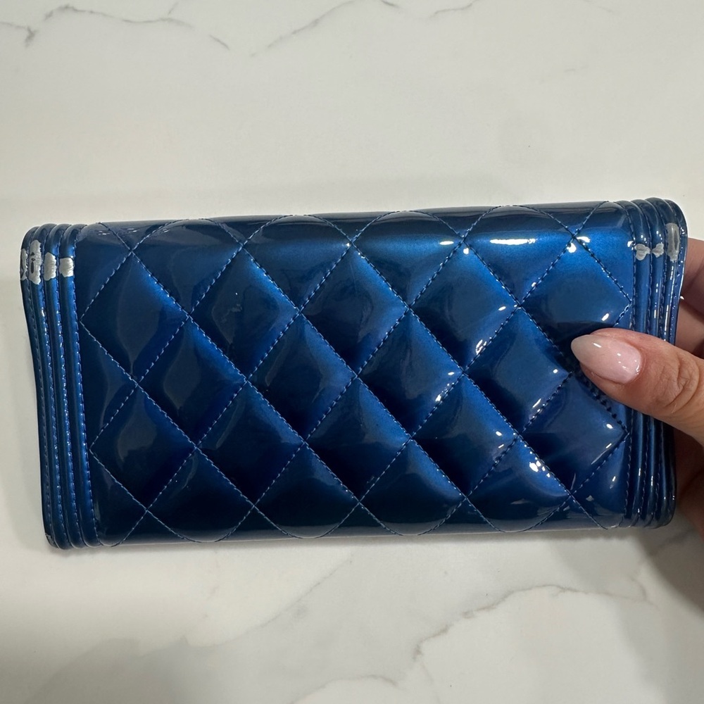 CHANEL Le Boy Metallic Blue Quilted Wallet Authentic ‼️ - Picture 6 of 6